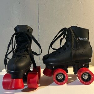 Boys Chicago roller skates
